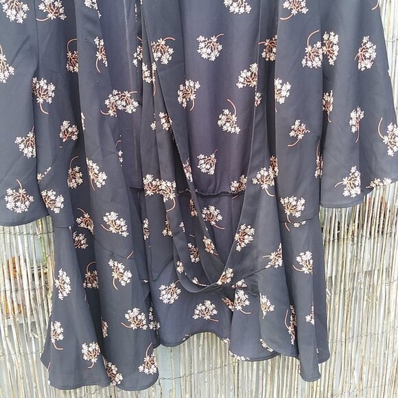 Loft Petites- Black Floral Wrap Blouse with Peplum Waist - SP - Picture 4 of 13